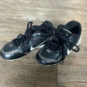 Nike baseball cleats